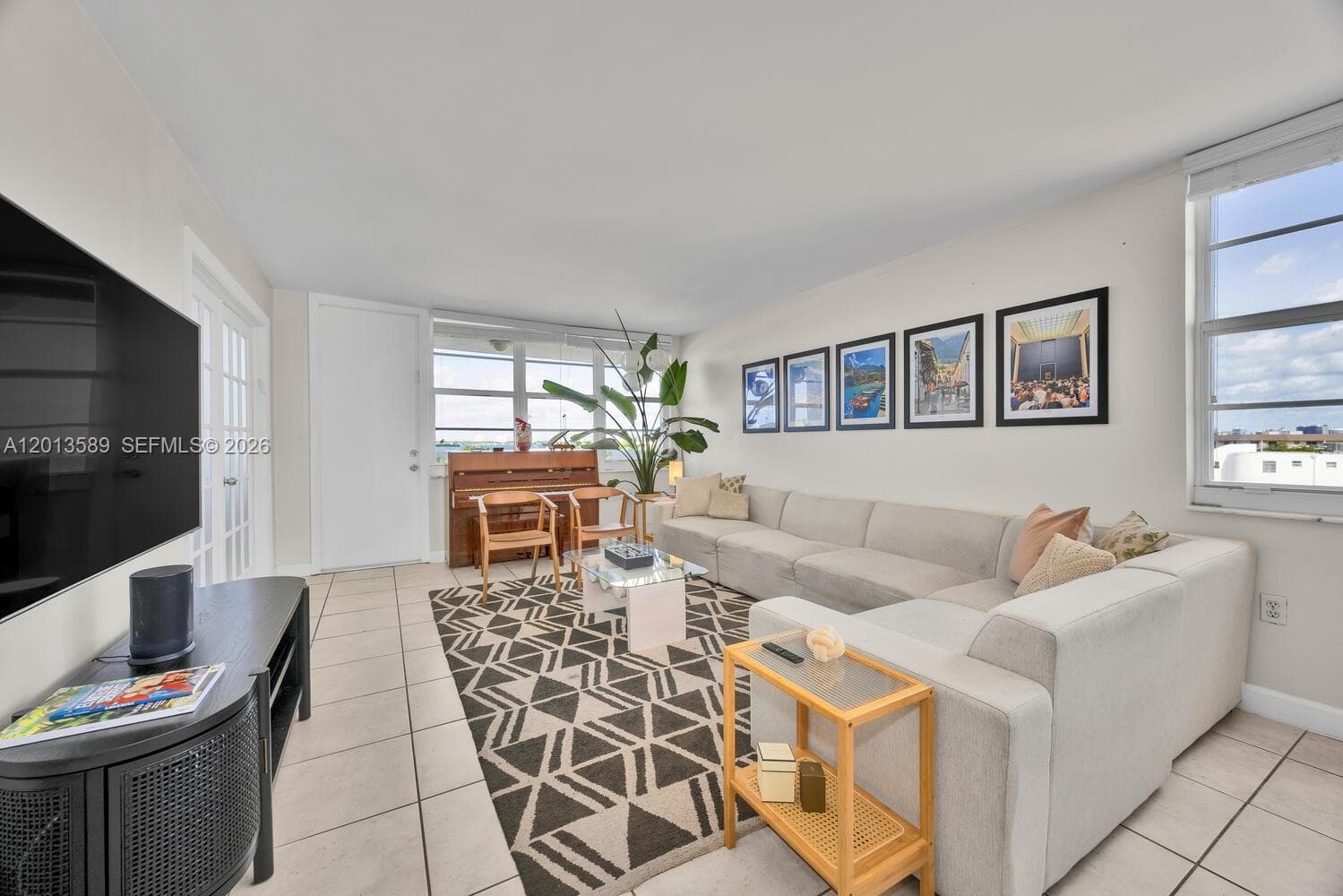 2016 Bay Dr # 604, Miami Beach FL 33141 — 4