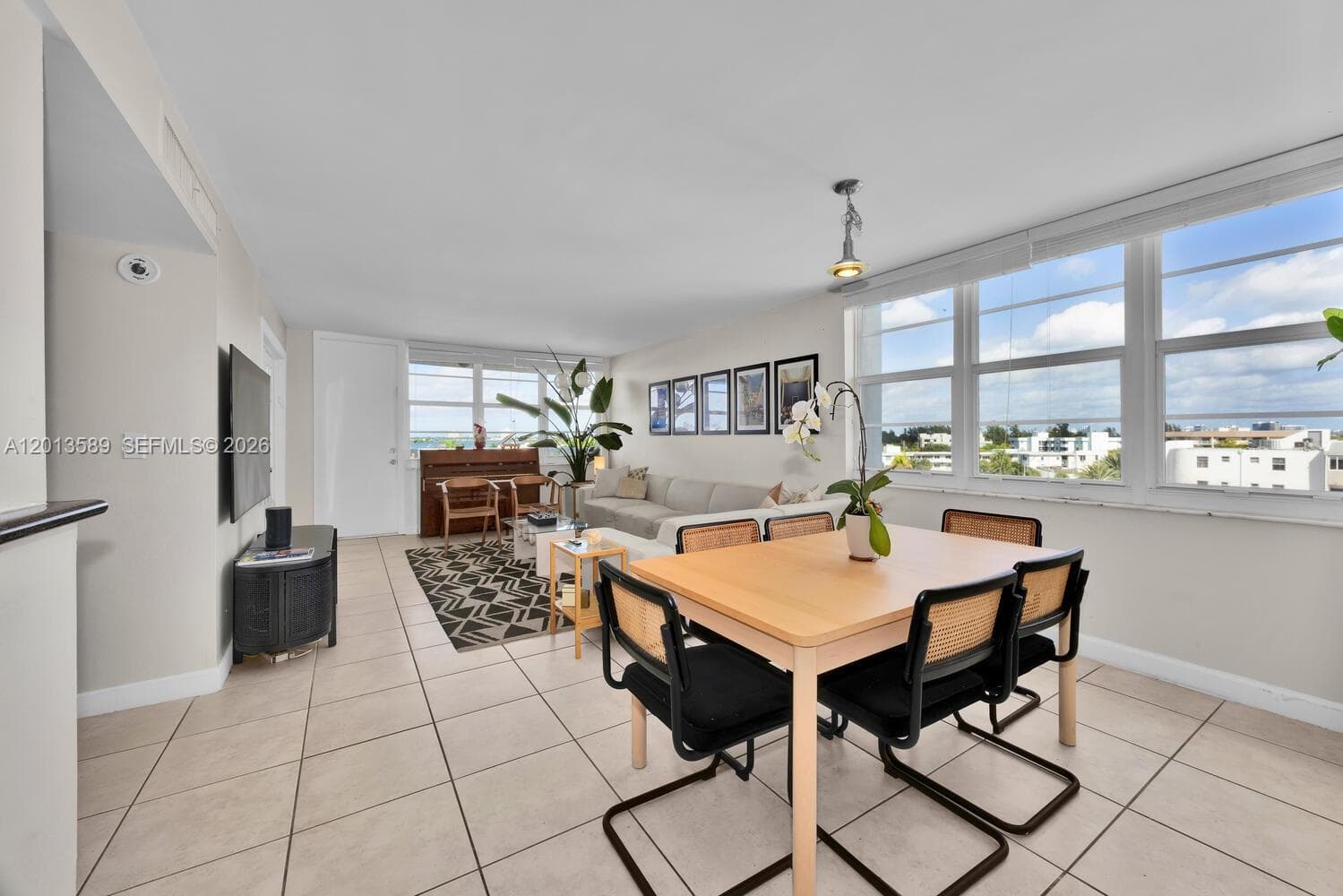 2016 Bay Dr # 604, Miami Beach FL 33141 — 8