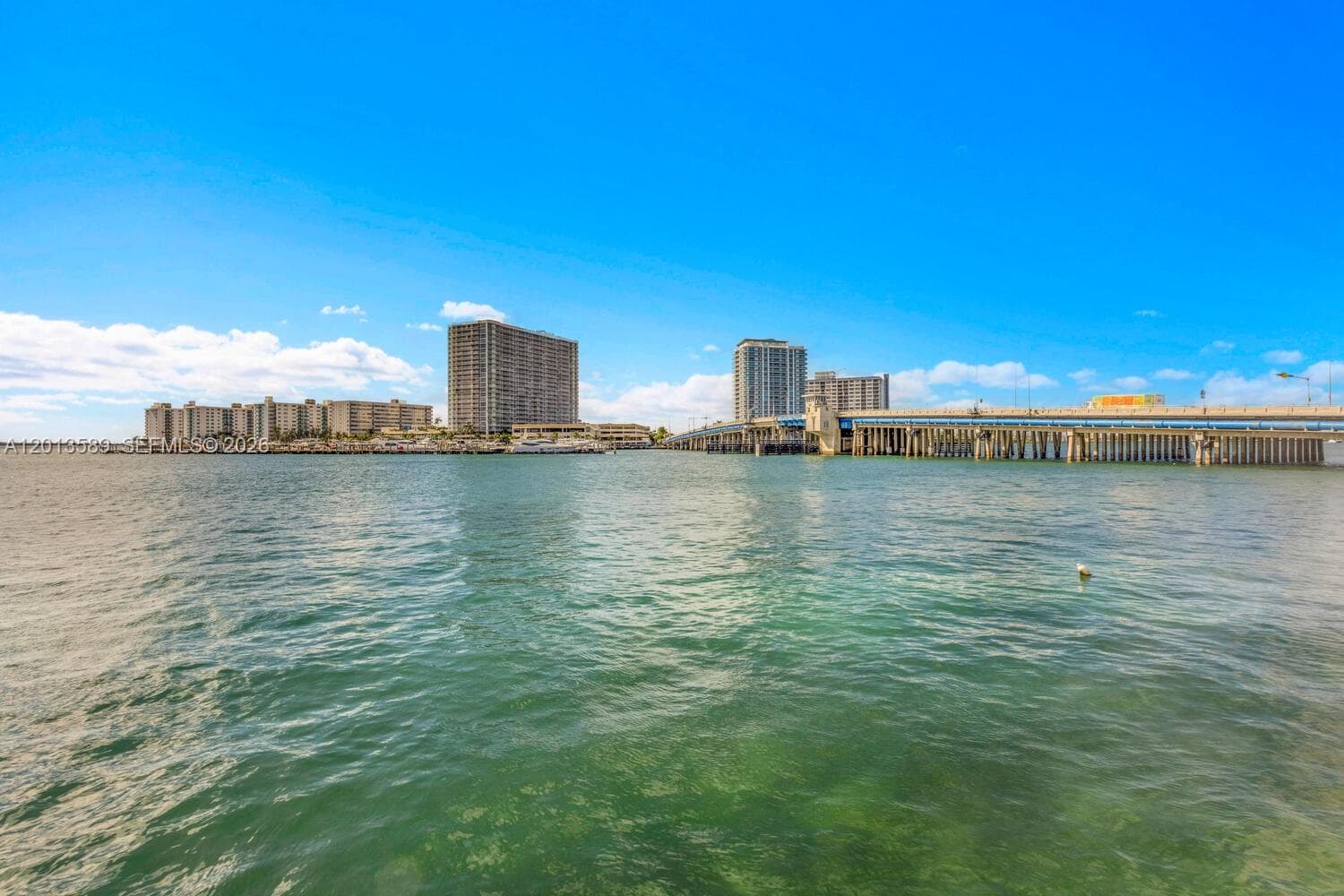 2016 Bay Dr # 604, Miami Beach FL 33141 — 25