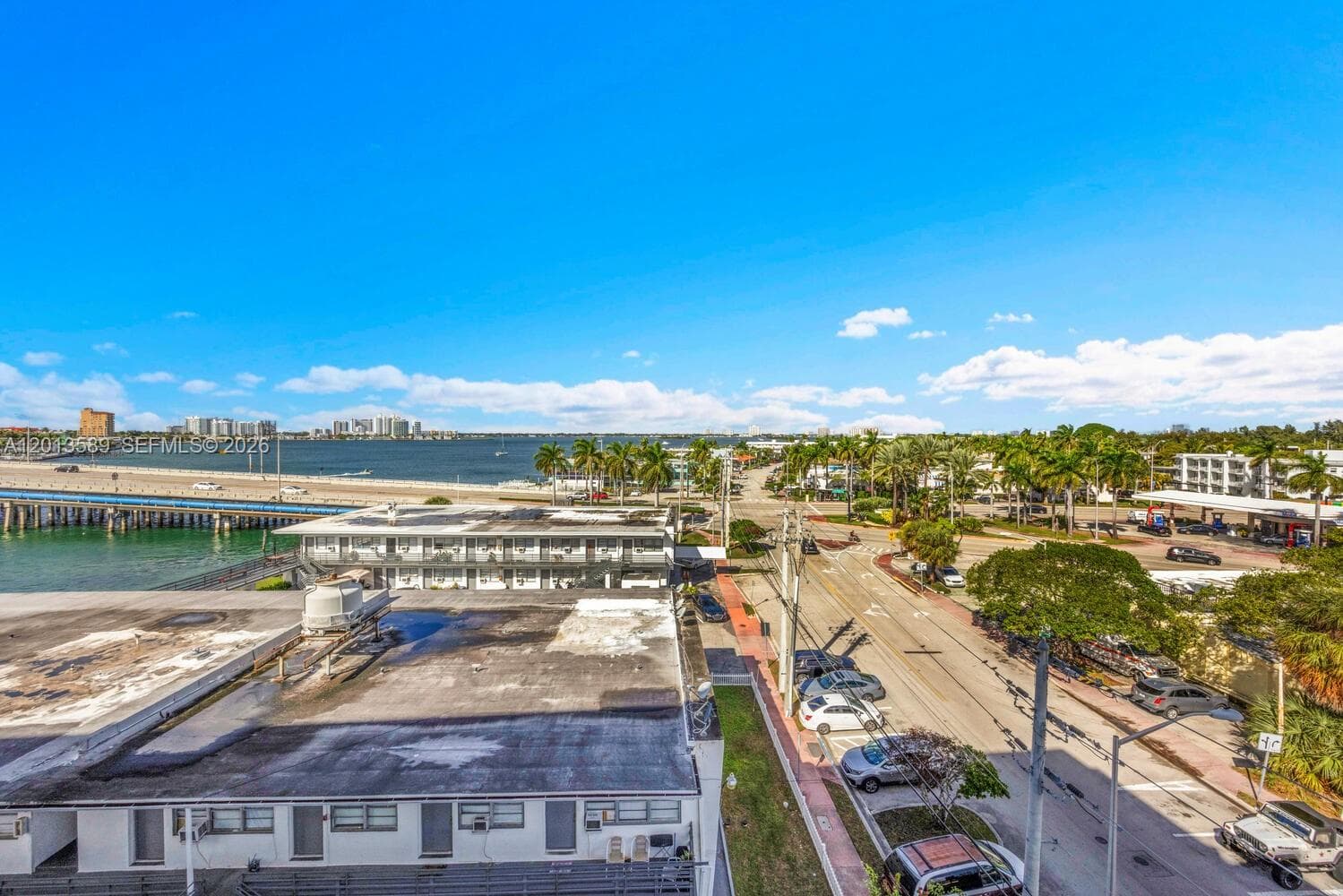 2016 Bay Dr # 604, Miami Beach FL 33141 — 21