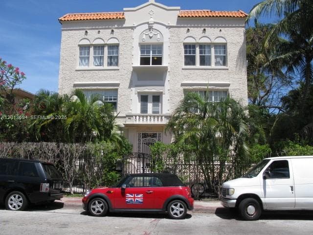 1611 Michigan Ave # 13, Miami Beach FL 33139 — 23