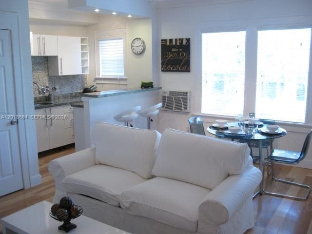 1611 Michigan Ave # 13, Miami Beach FL 33139 — 2
