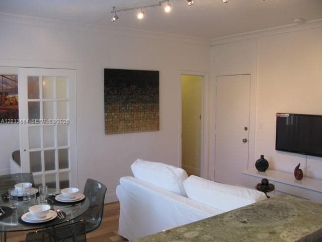 1611 Michigan Ave # 13, Miami Beach FL 33139 — 6