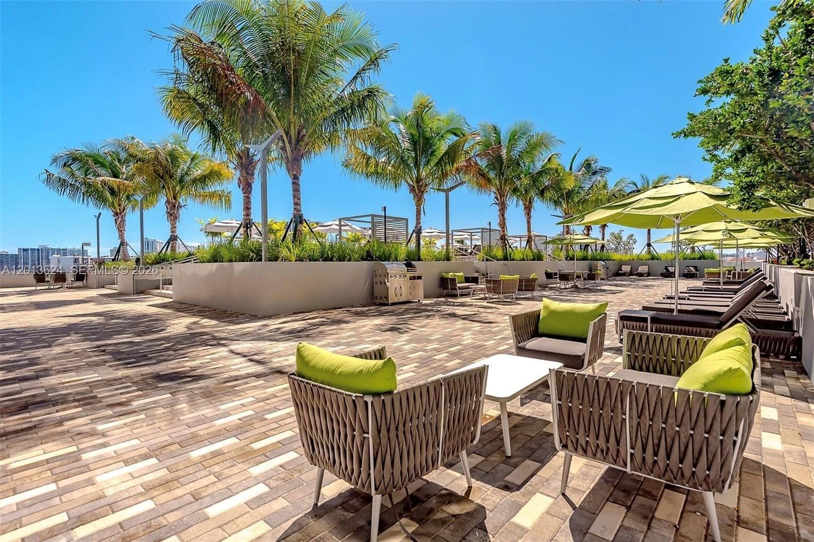 2960 NE 207th # 707, Aventura FL 33180 — 12