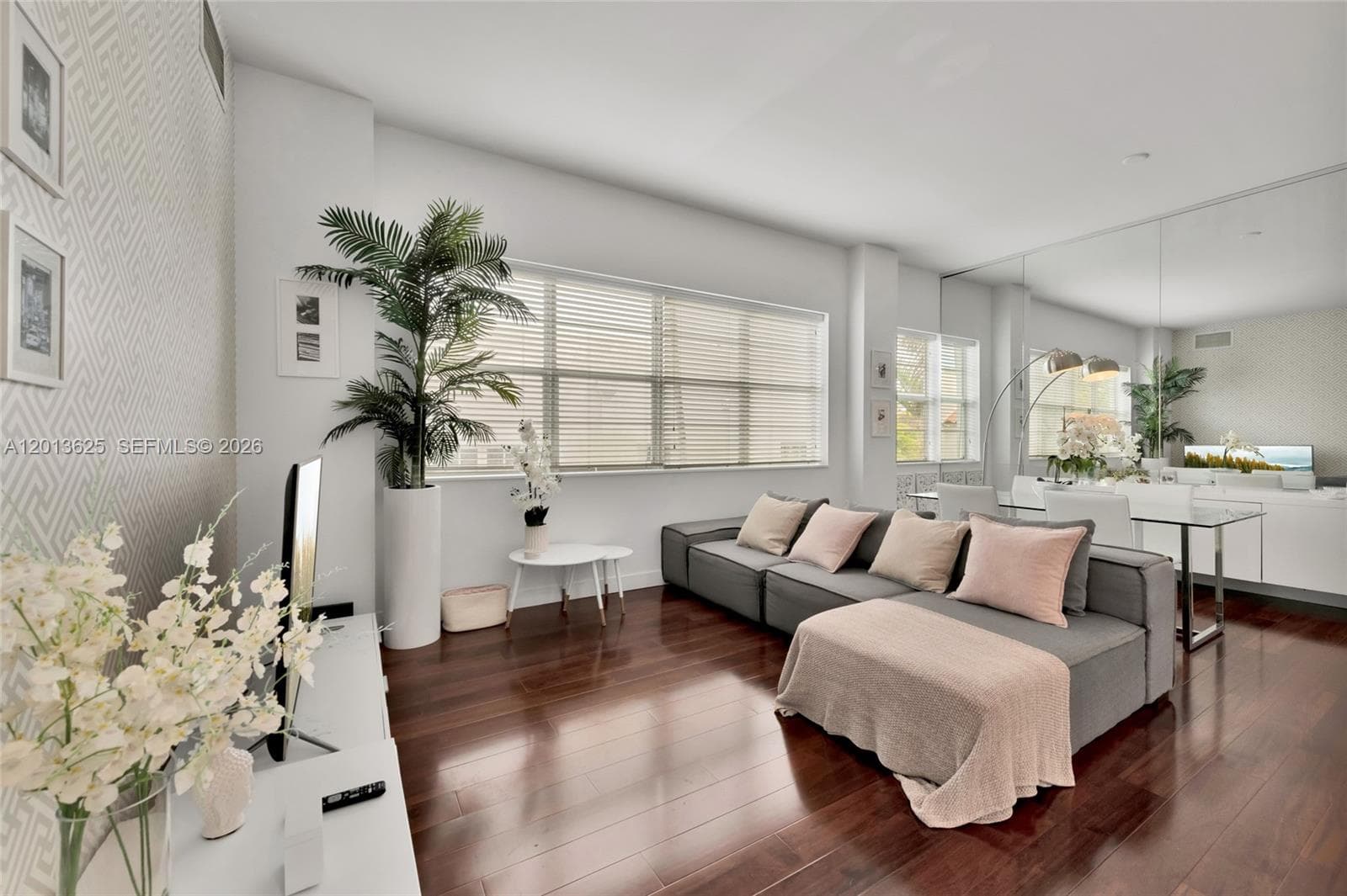 935 Euclid Ave # 7, Miami Beach FL 33139 — 16