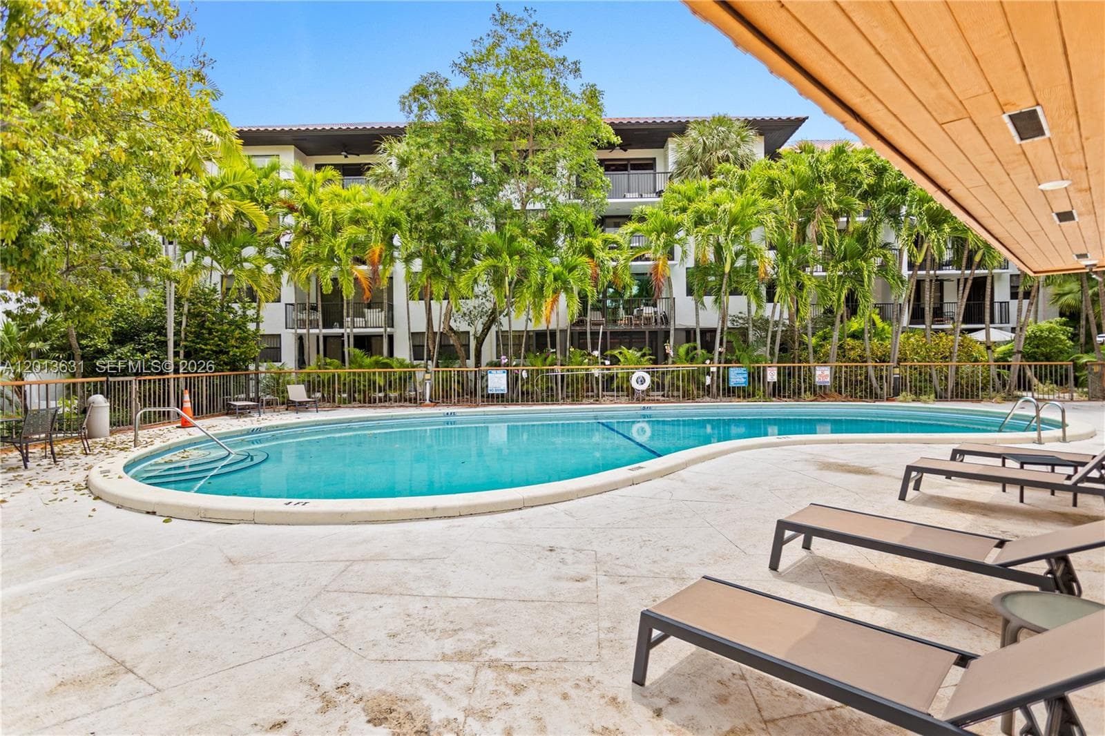 101 Ocean Lane Dr # 209, Key Biscayne FL 33149 — 52