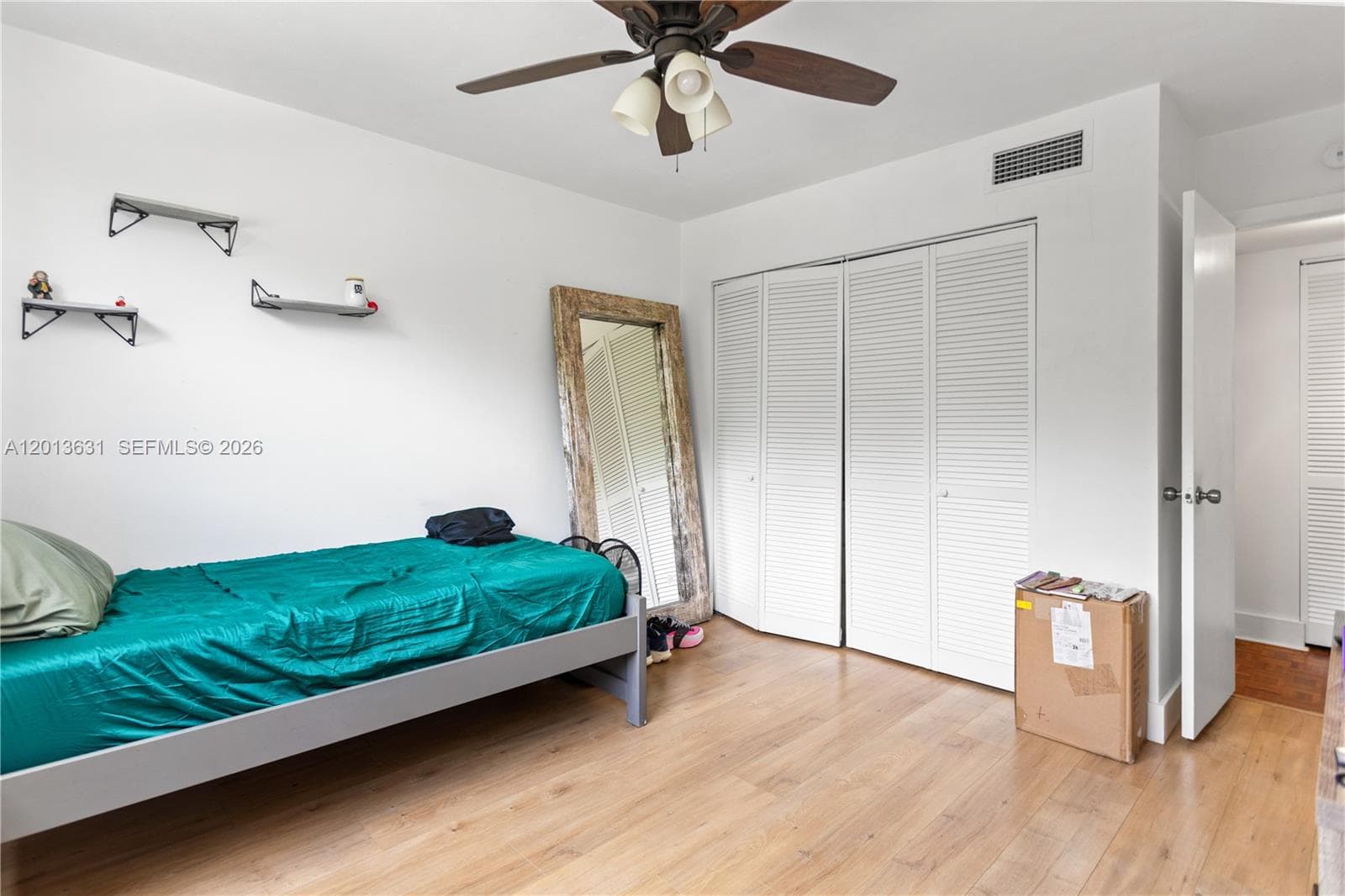 101 Ocean Lane Dr # 209, Key Biscayne FL 33149 — 32