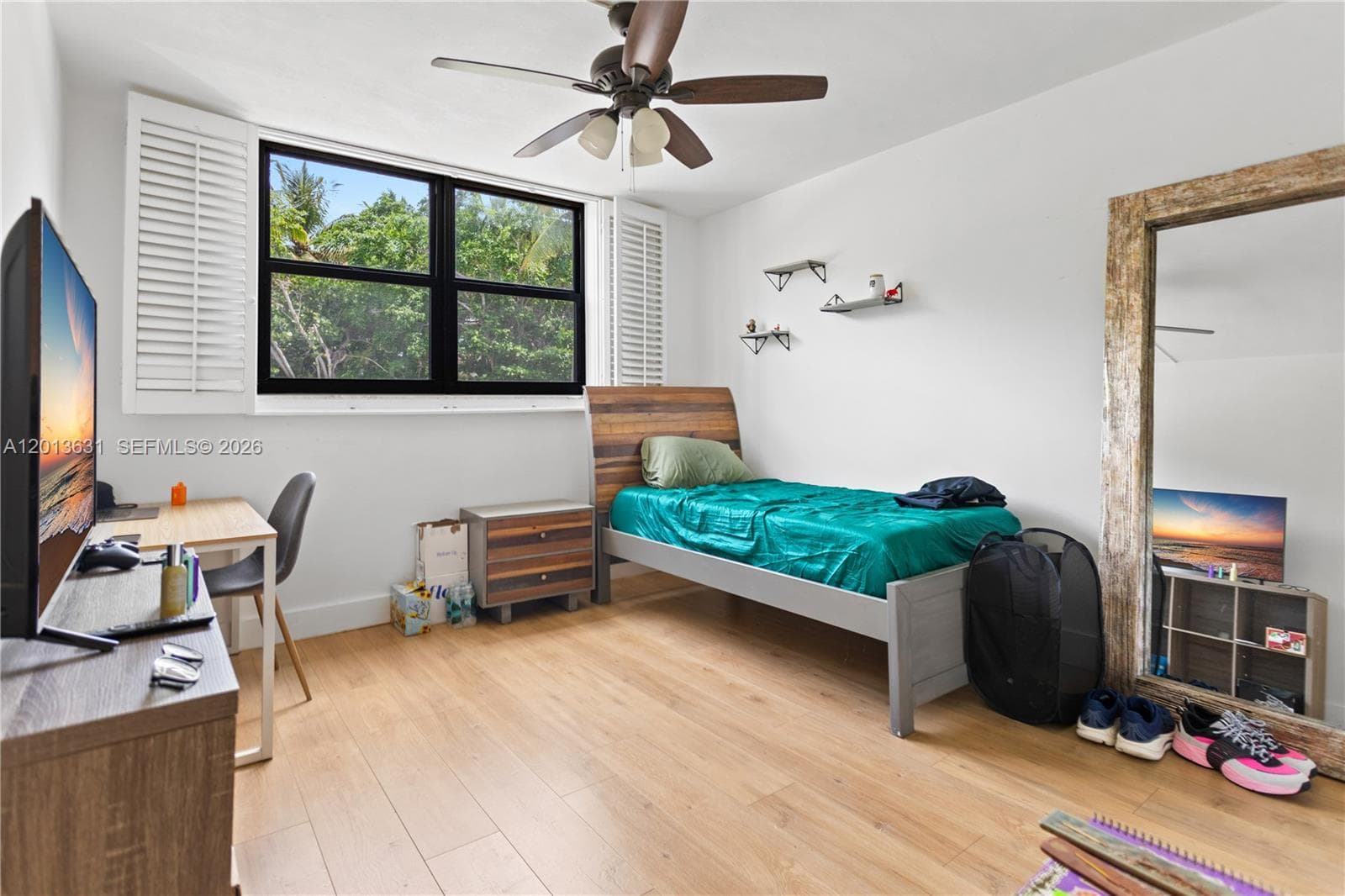 101 Ocean Lane Dr # 209, Key Biscayne FL 33149 — 34