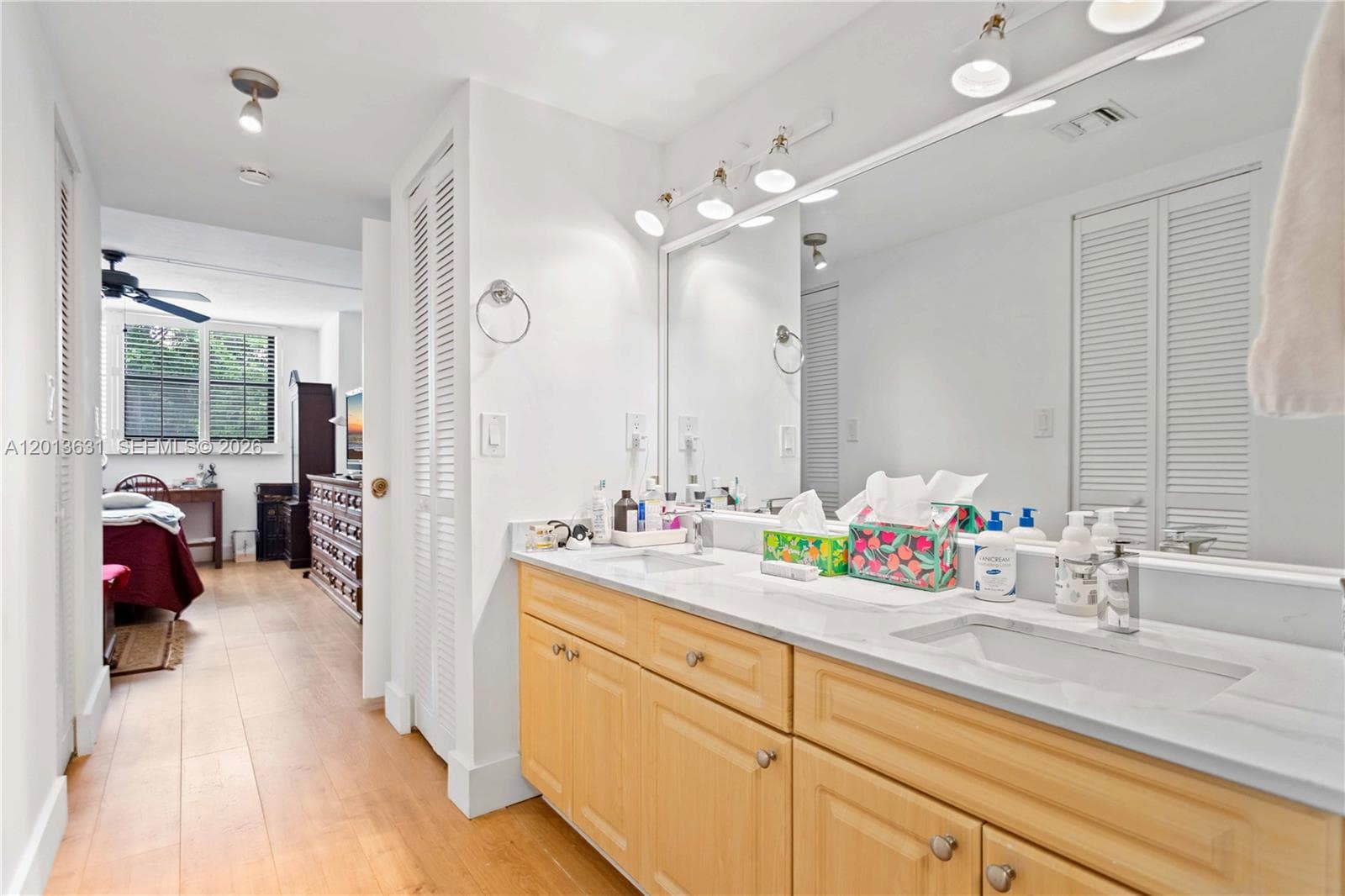 101 Ocean Lane Dr # 209, Key Biscayne FL 33149 — 18