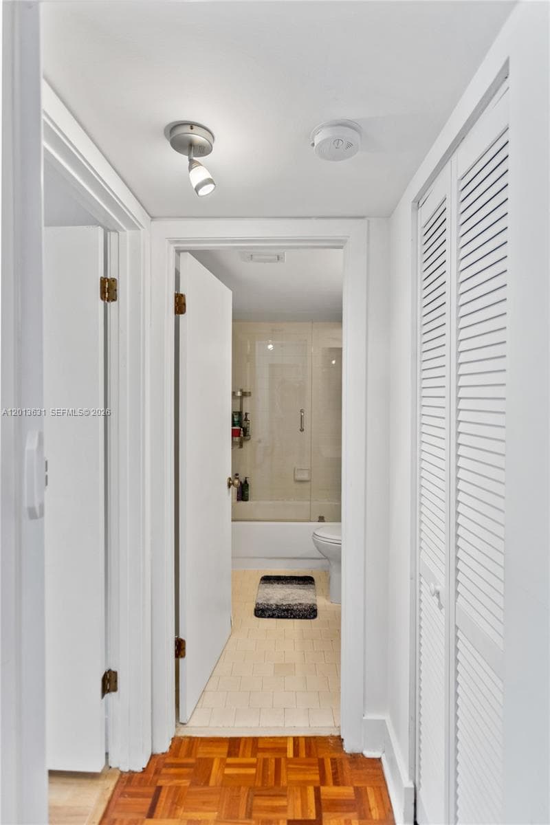 101 Ocean Lane Dr # 209, Key Biscayne FL 33149 — 25