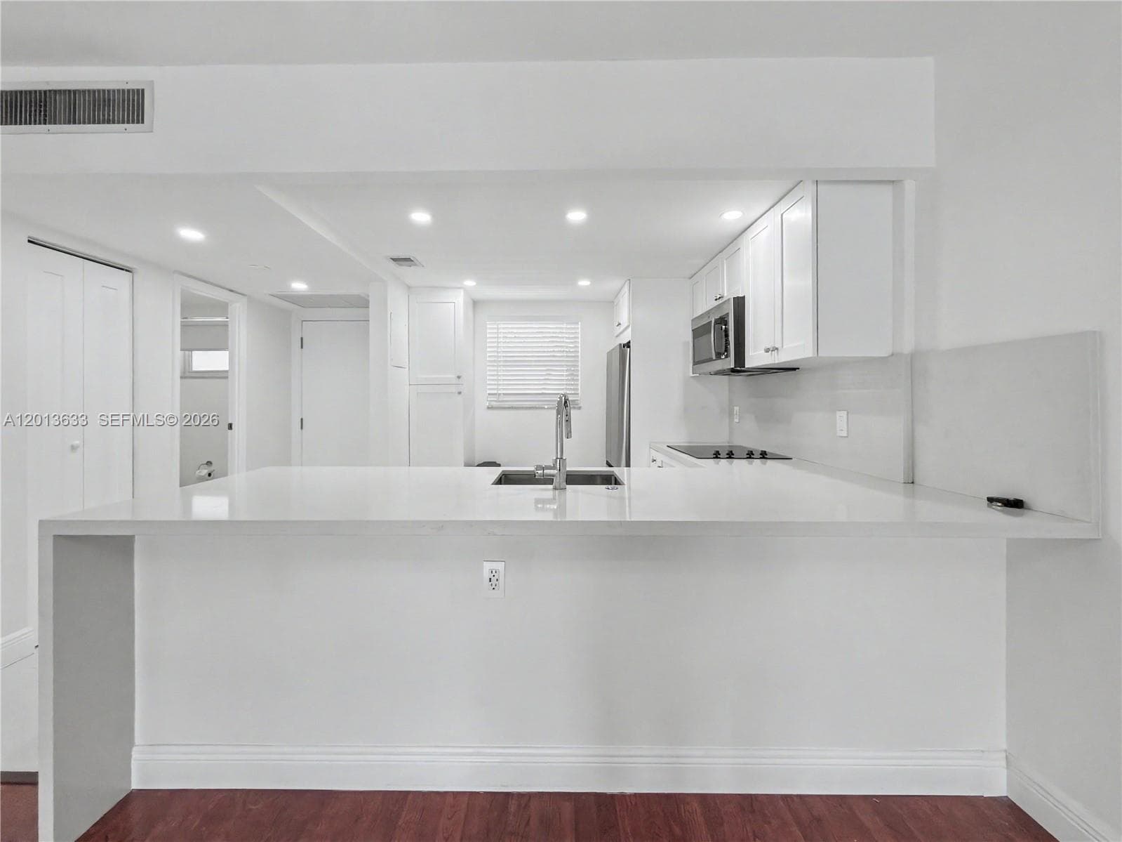 100 Edgewater Dr # 204, Coral Gables FL 33133 — 8