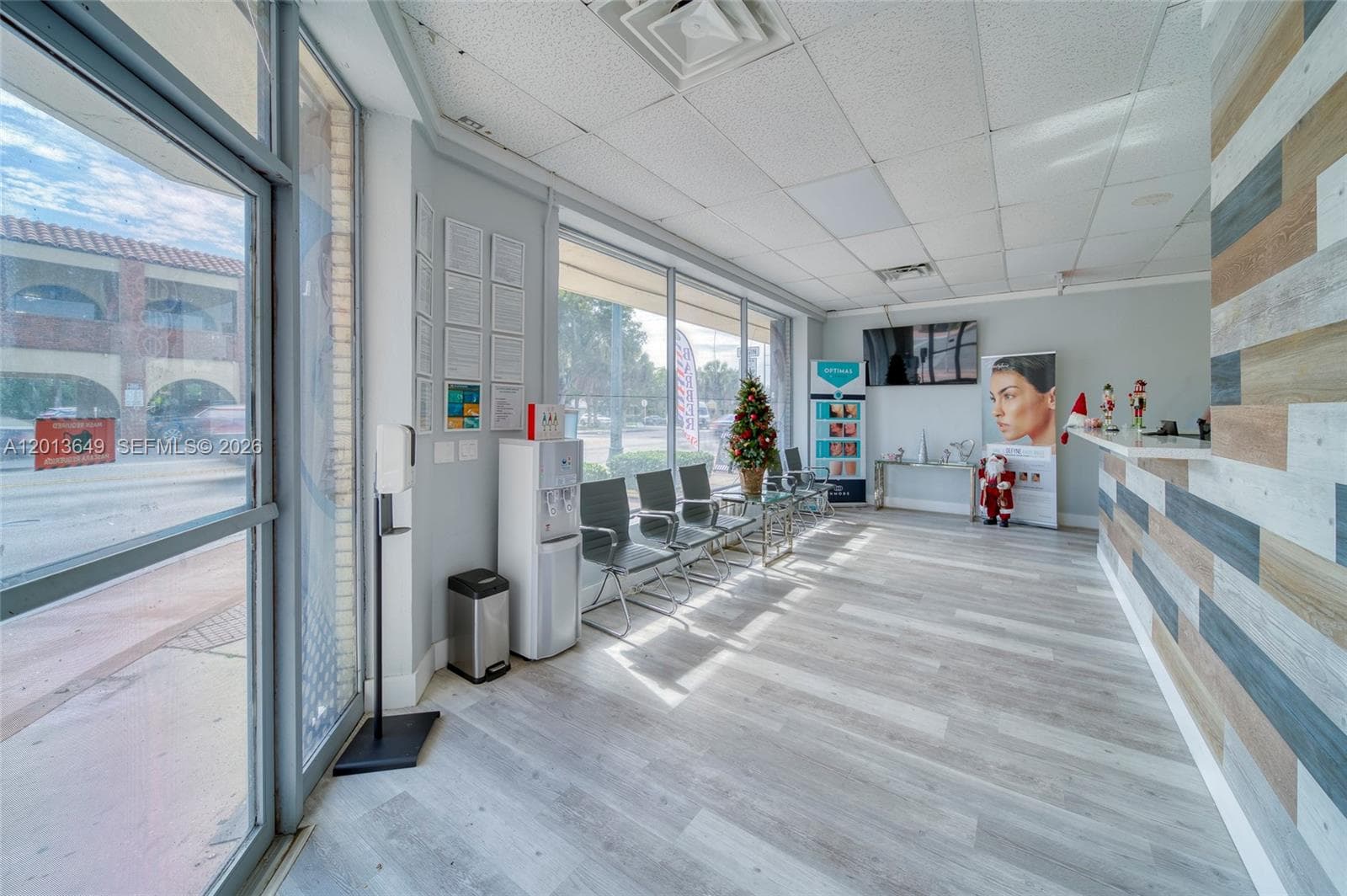 5301 SW 8th St, Miami FL 33134 — 21
