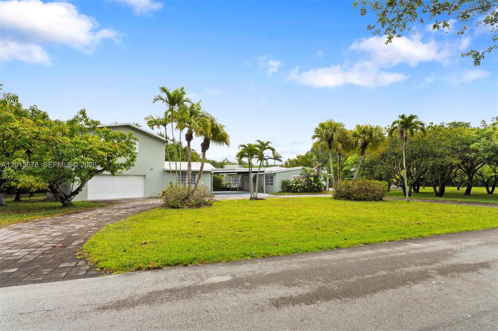 10851 SW 68th Ave, Pinecrest FL 33156 — 3