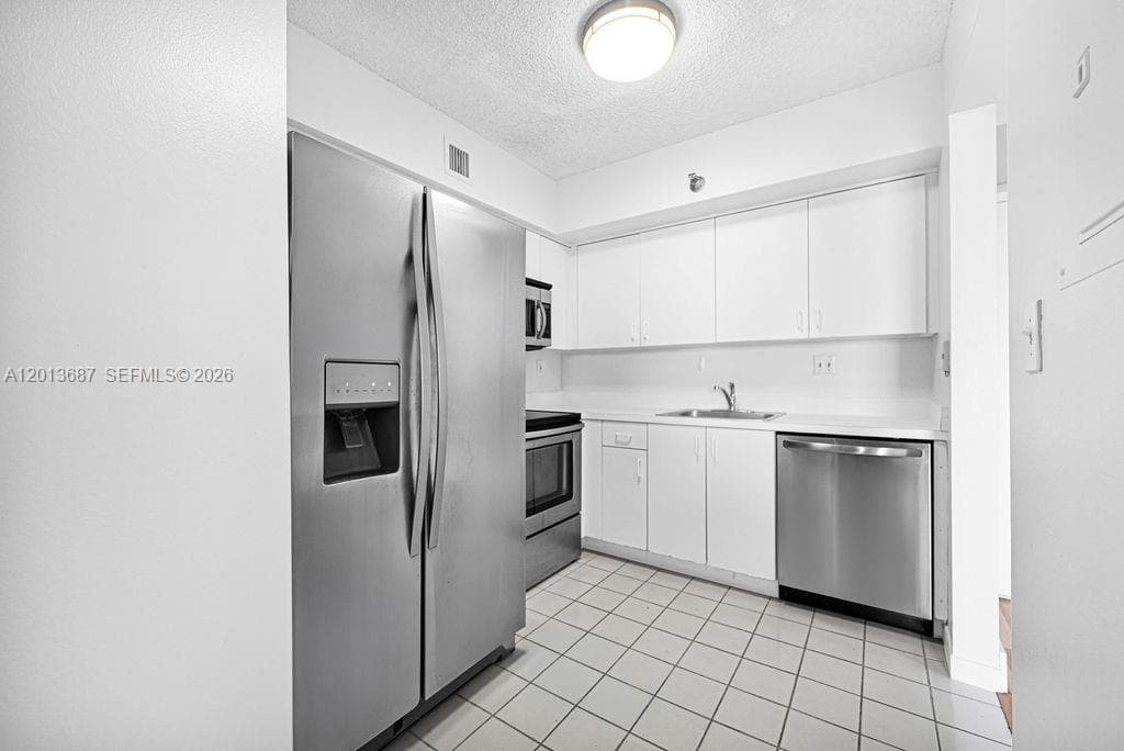 3300 NE 191st St, Aventura FL 33180 — 30