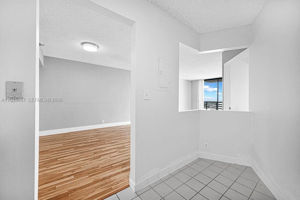 3300 NE 191st St, Aventura FL 33180 — 29