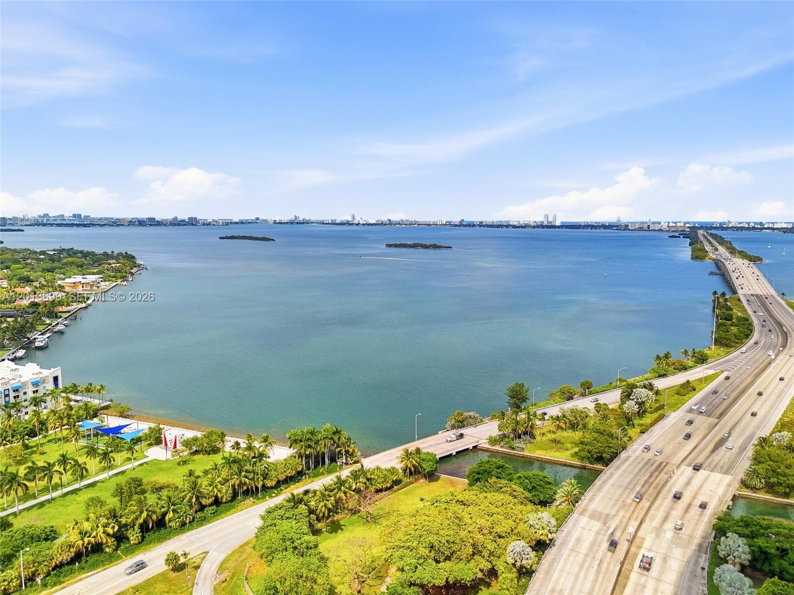 601 NE 36th St # 2707, Miami FL 33137 — 32
