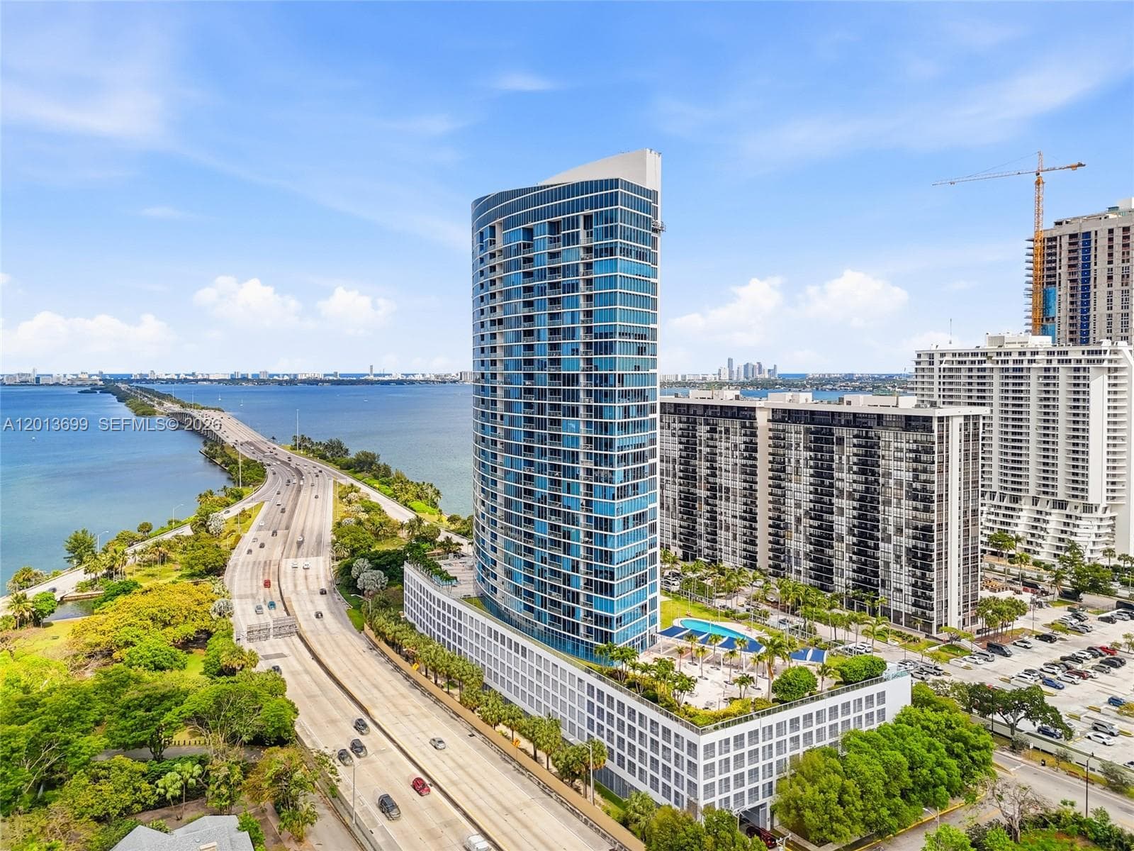 601 NE 36th St # 2707, Miami FL 33137 — 30
