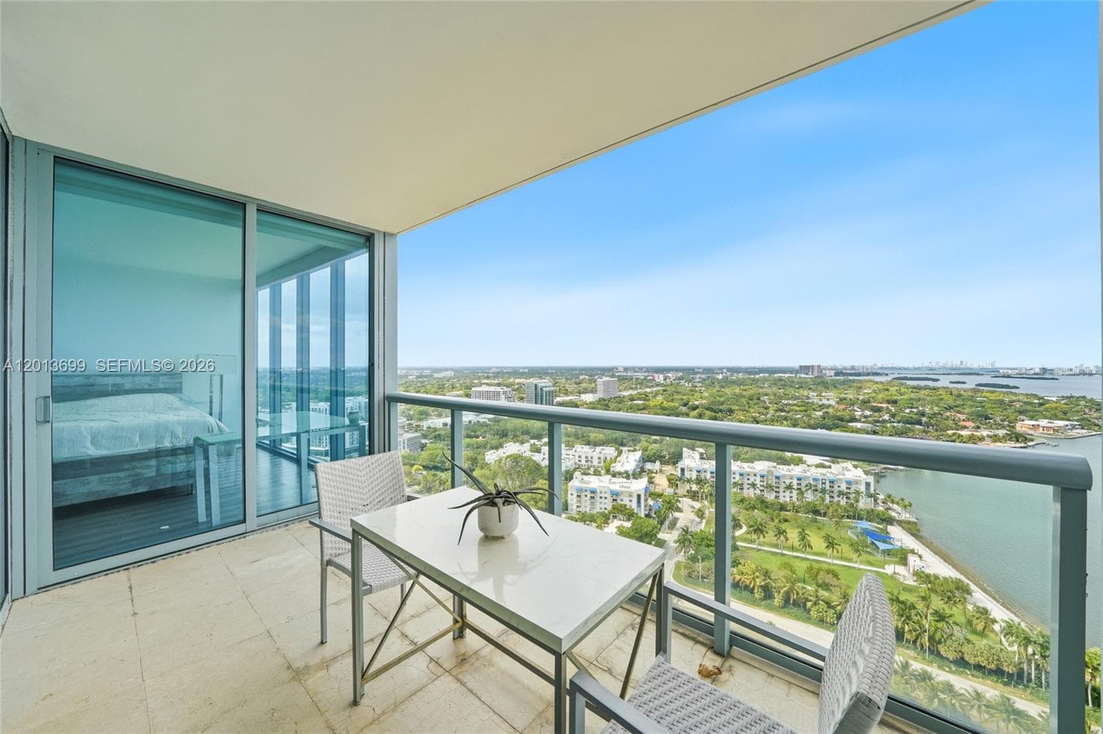 601 NE 36th St # 2707, Miami FL 33137 — 25