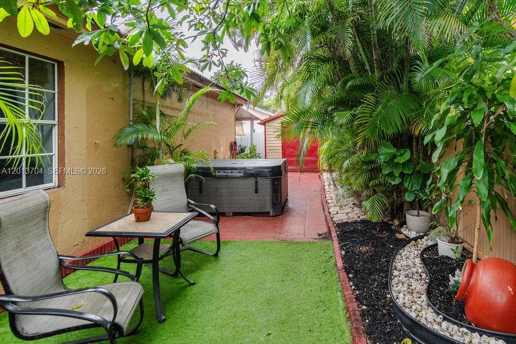 7411 W 33rd Ave, Hialeah FL 33018 — 57