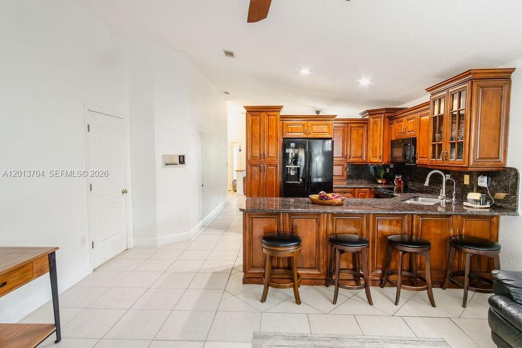 7411 W 33rd Ave, Hialeah FL 33018 — 45