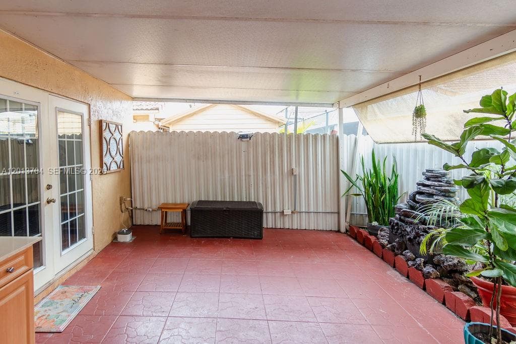 7411 W 33rd Ave, Hialeah FL 33018 — 19