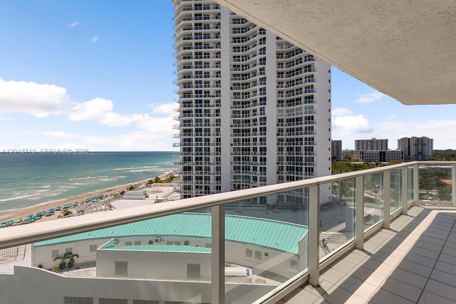 16445 Collins Ave # 922, Sunny Isles Beach FL 33160 — 25