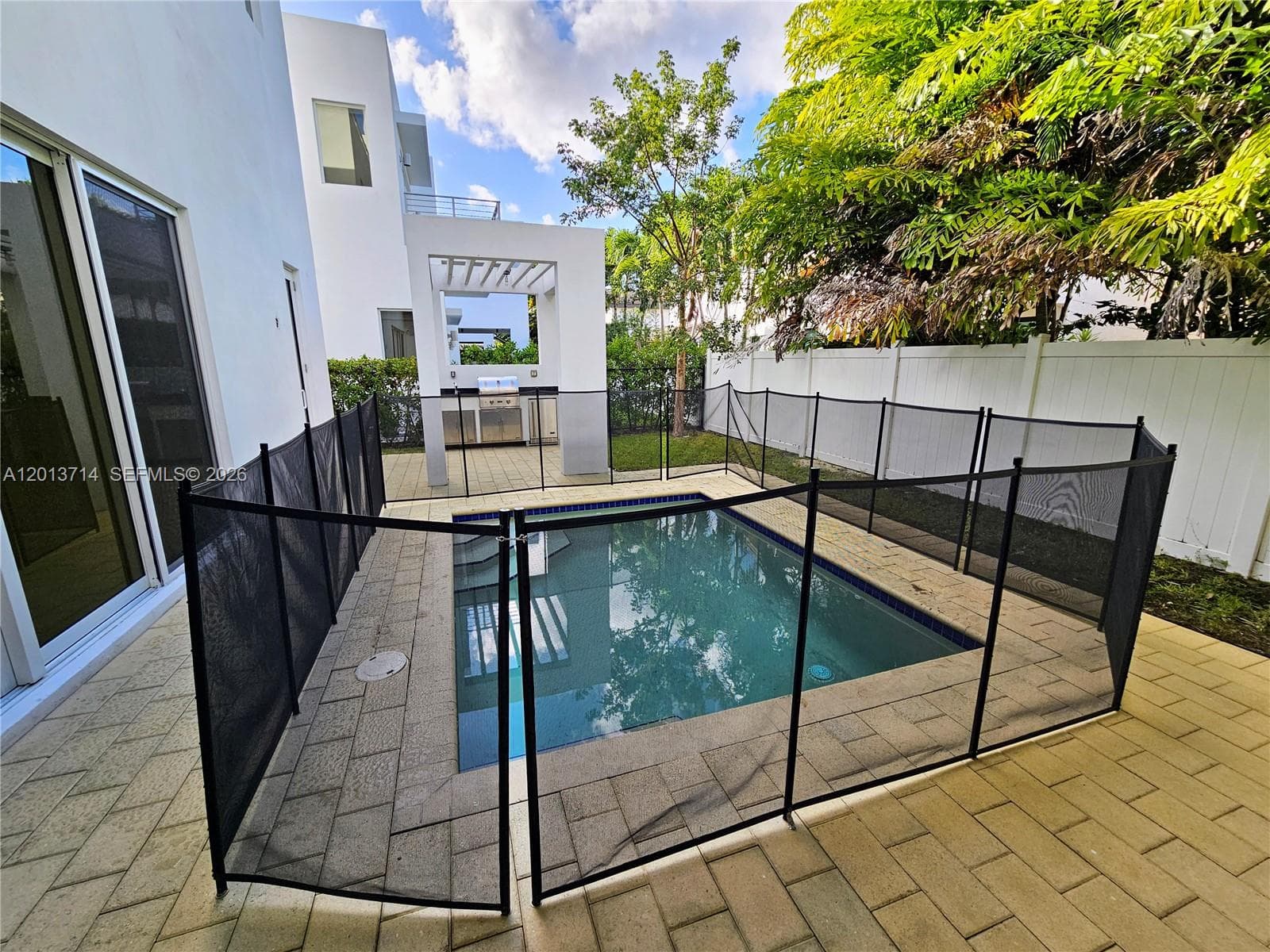 10289 NW 75th Ter # 10289, Doral FL 33178 — 14