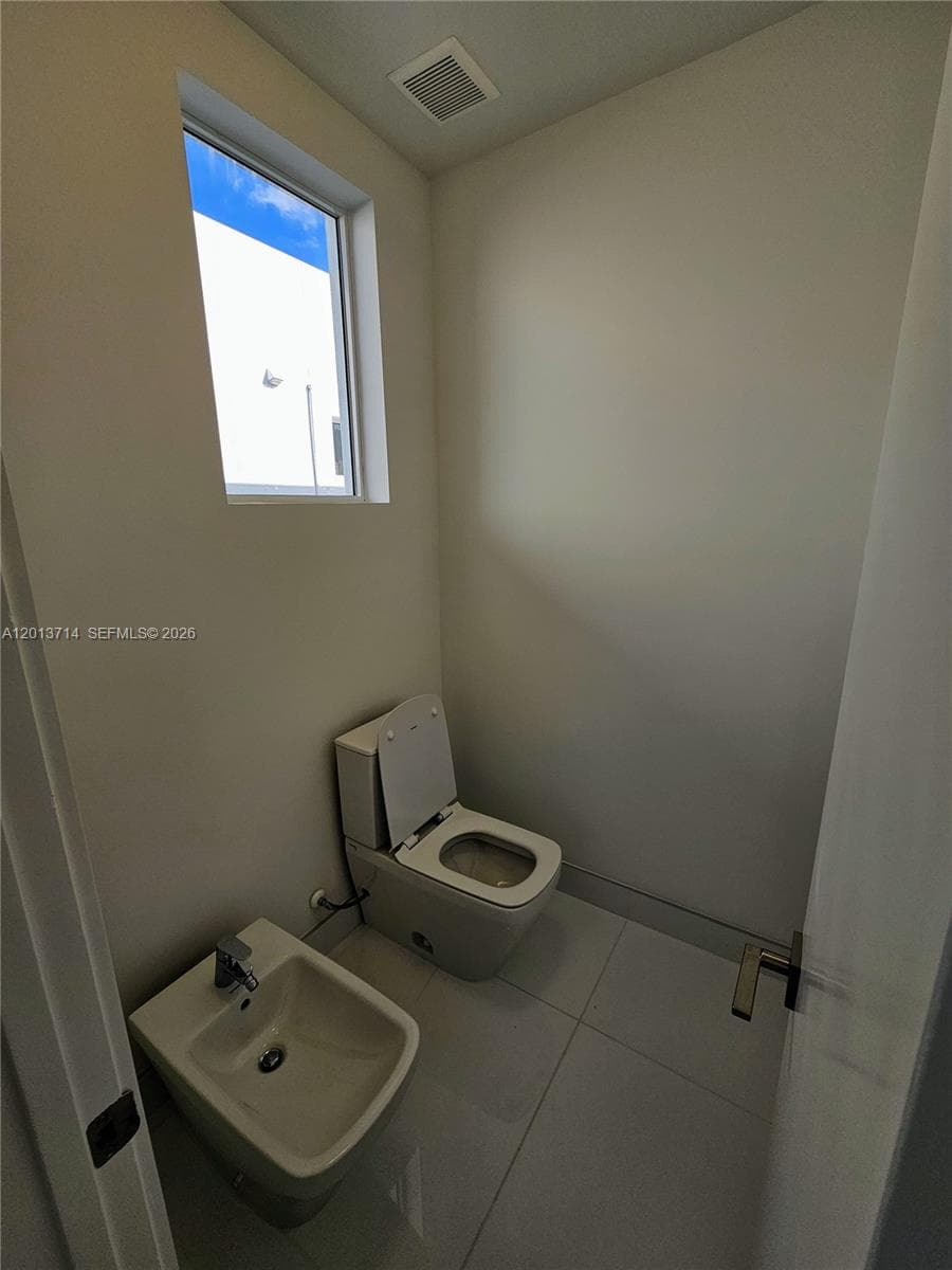 10289 NW 75th Ter # 10289, Doral FL 33178 — 44