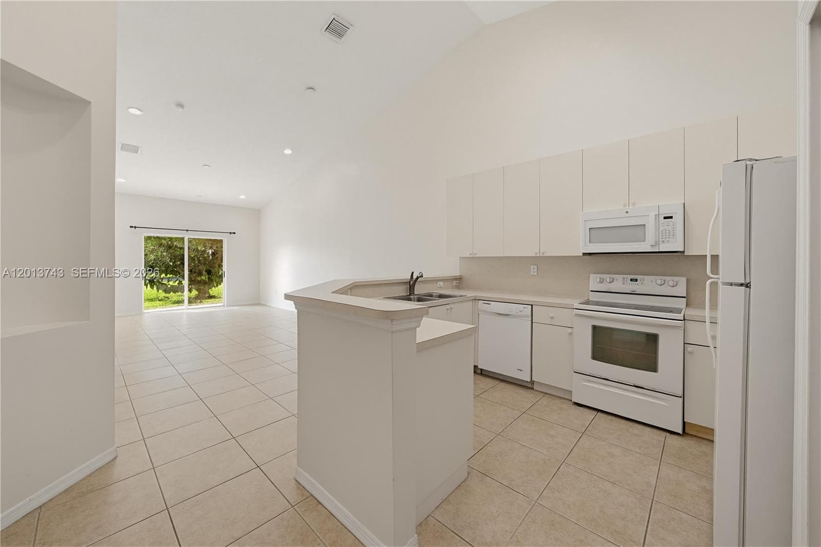 3393 NE 11th Dr, Homestead FL 33033 — 14