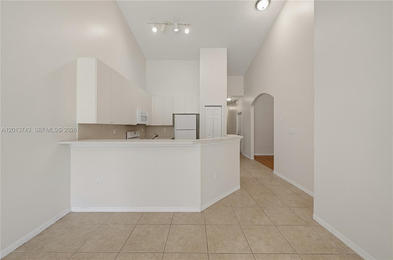 3393 NE 11th Dr, Homestead FL 33033 — 18