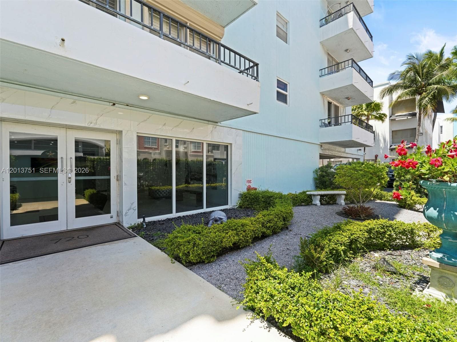720 Collins Ave # 204, Miami Beach FL 33139 — 32