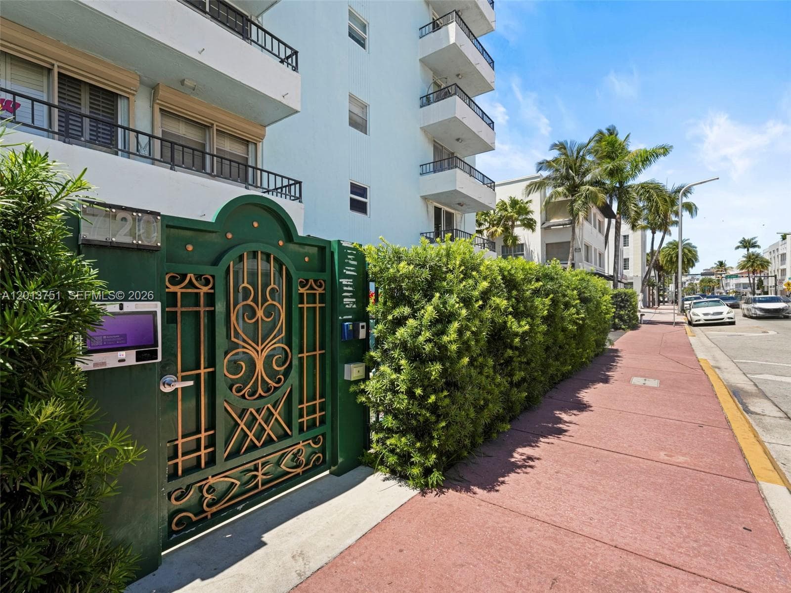 720 Collins Ave # 204, Miami Beach FL 33139 — 34