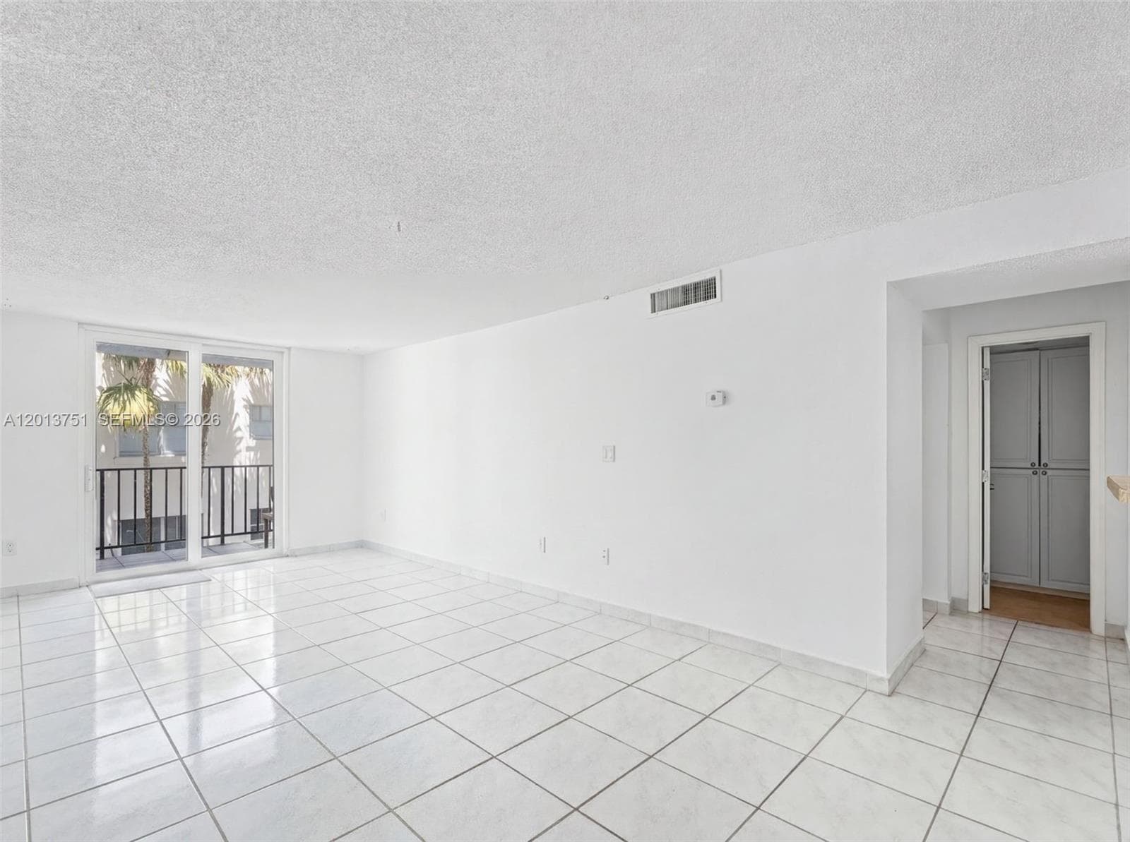 720 Collins Ave # 204, Miami Beach FL 33139 — 4