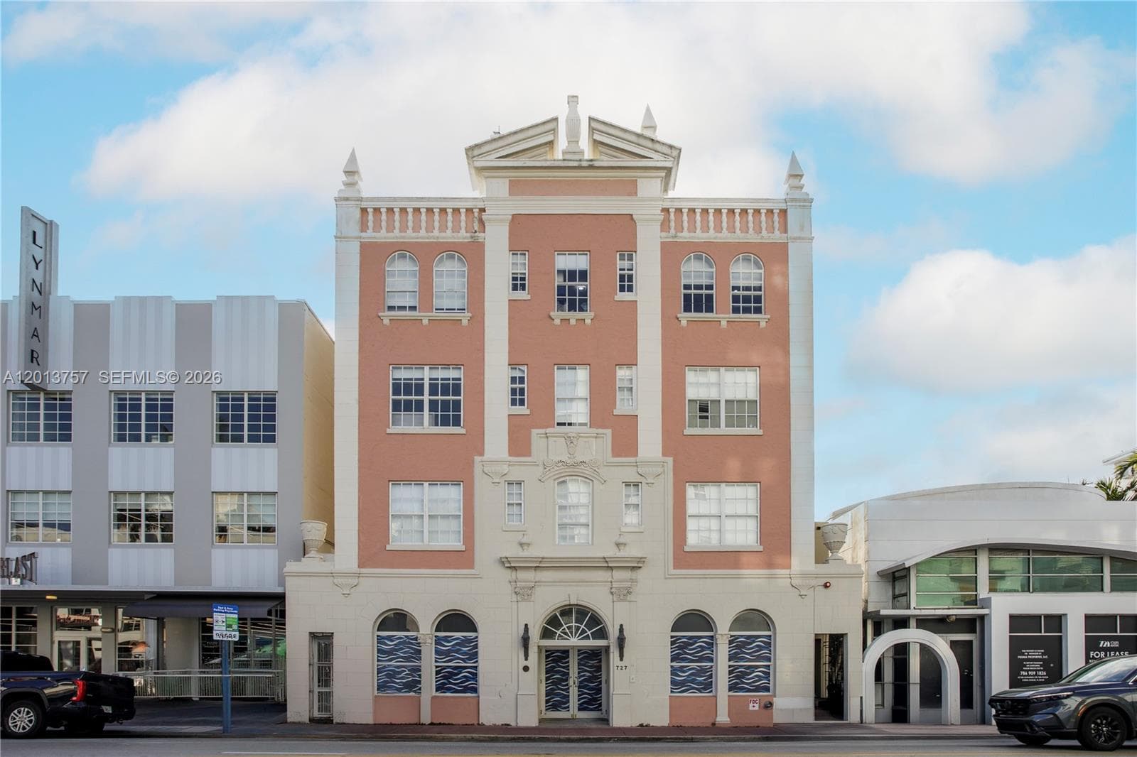 727 Collins Ave, Miami Beach FL 33139 — 1
