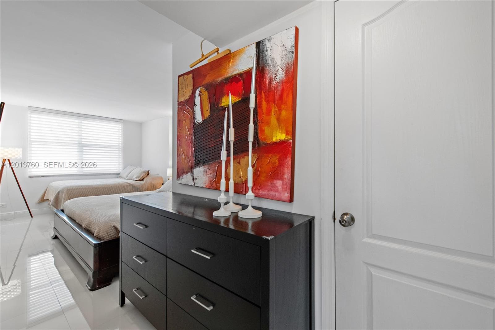 6039 Collins Ave, Miami Beach FL 33140 — 27