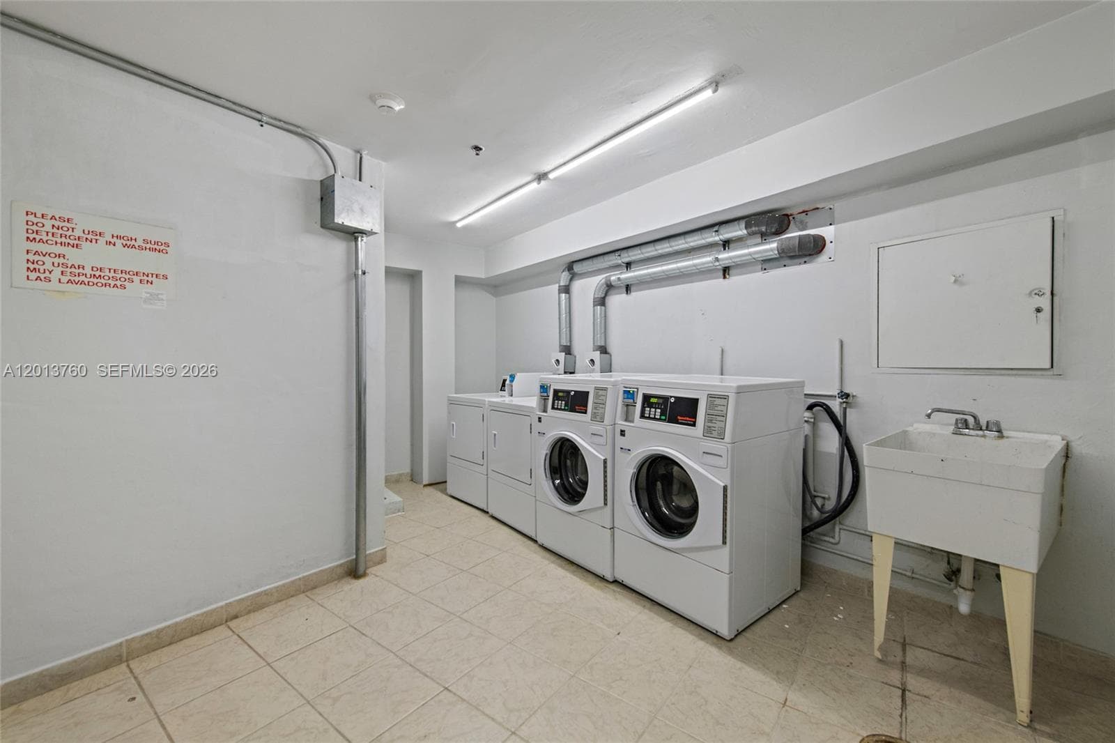 6039 Collins Ave, Miami Beach FL 33140 — 33