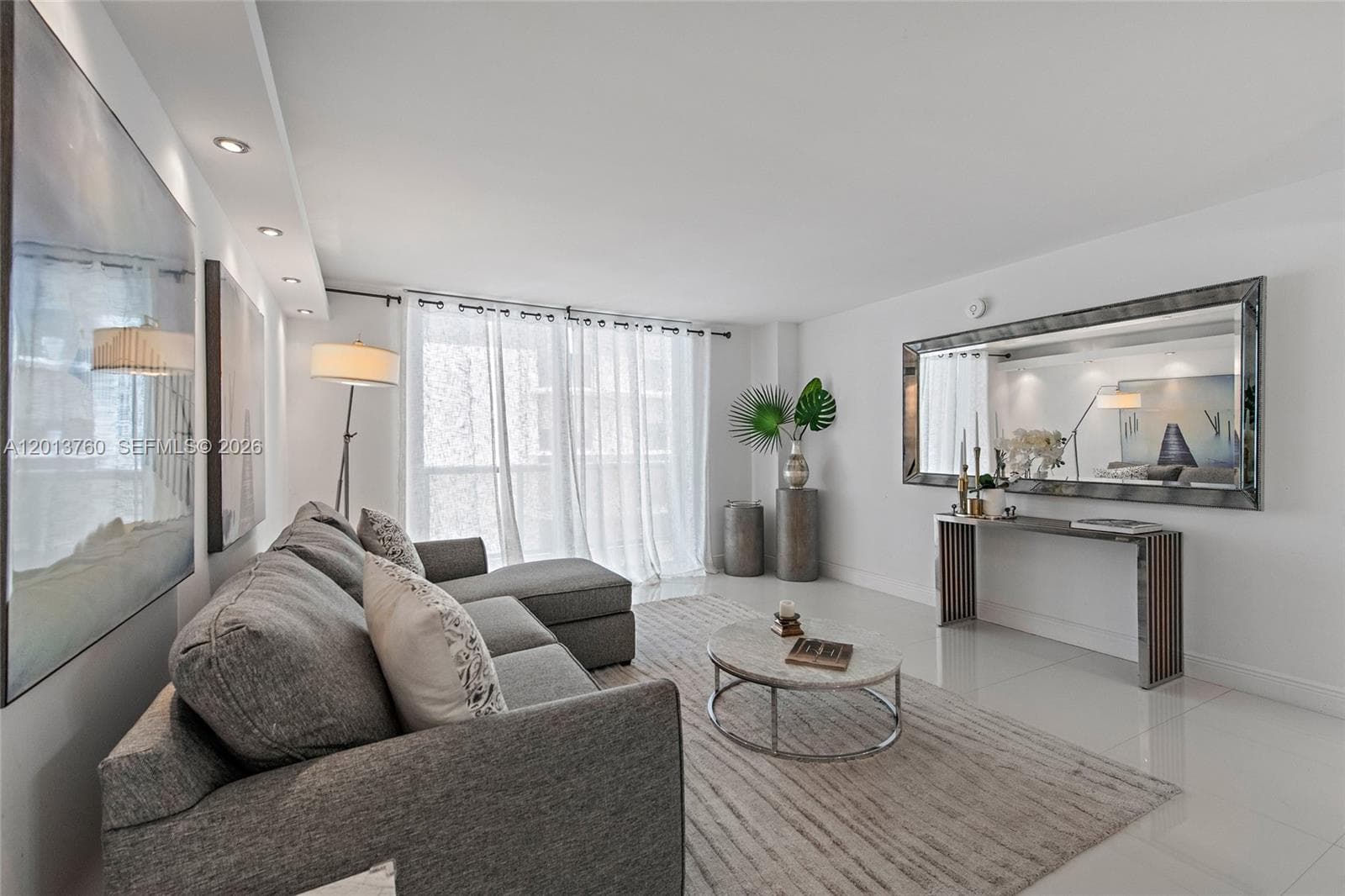 6039 Collins Ave, Miami Beach FL 33140 — 14