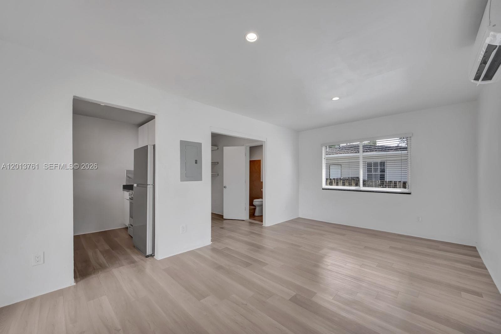 570 NE 68th St # 8, Miami FL 33138 — 5
