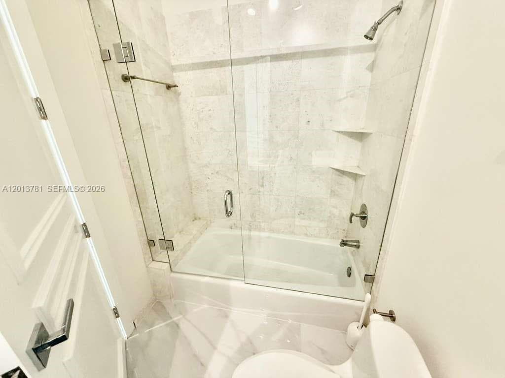 900 Brickell Key Blvd # 2604, Miami FL 33131 — 35