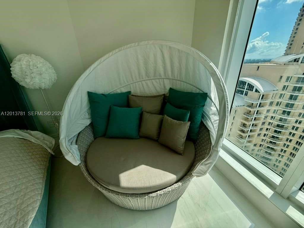900 Brickell Key Blvd # 2604, Miami FL 33131 — 31