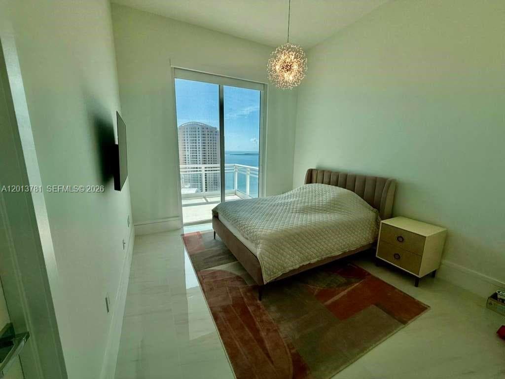 900 Brickell Key Blvd # 2604, Miami FL 33131 — 25