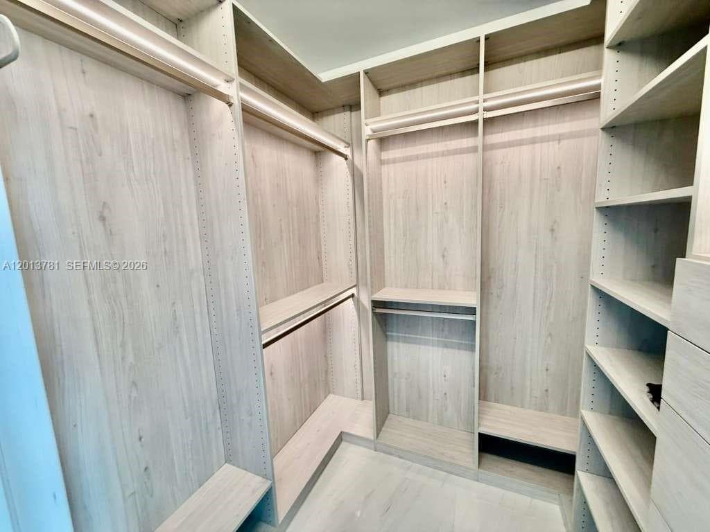 900 Brickell Key Blvd # 2604, Miami FL 33131 — 21