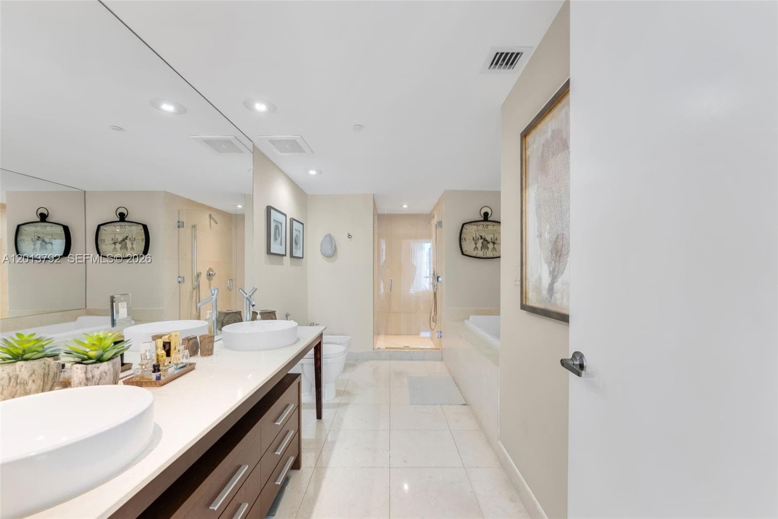 475 Brickell Ave # 3515, Miami FL 33131 — 13
