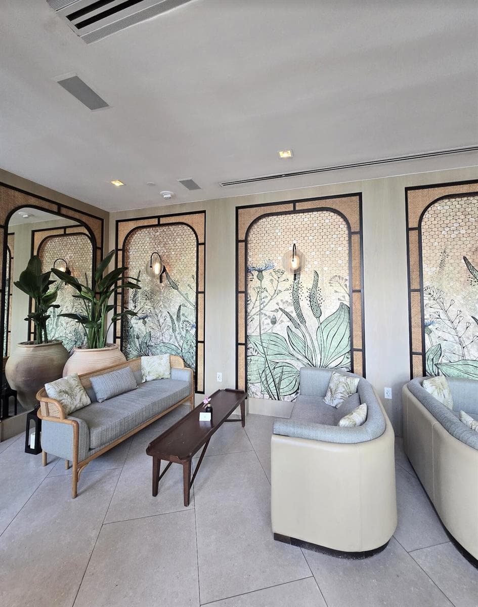 1100 West Avenue # 918, Miami Beach FL 33139 — 17