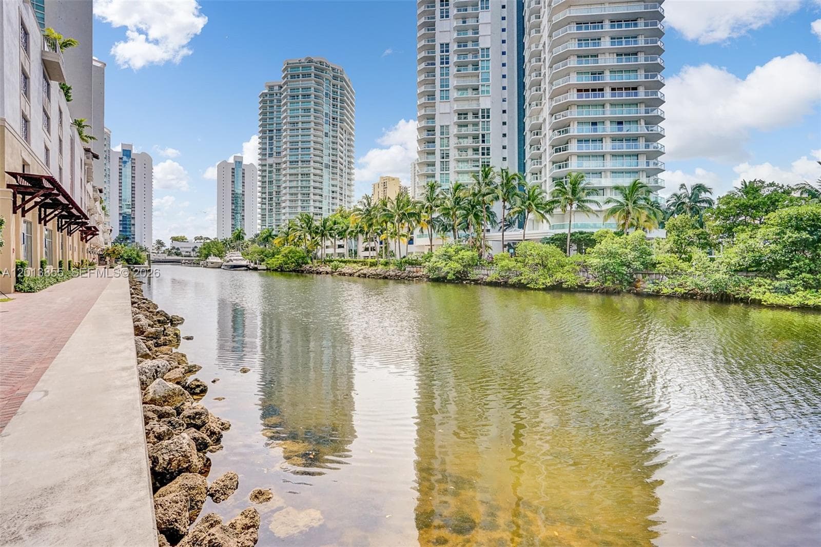 330 Sunny Isles Blvd # 2205, Sunny Isles Beach FL 33160 — 73