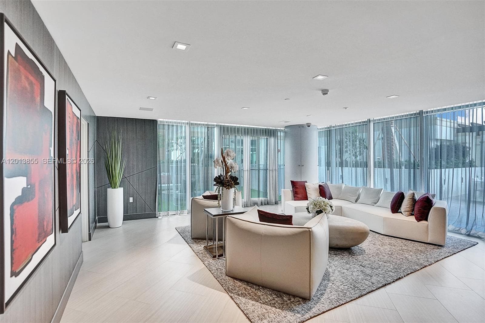 330 Sunny Isles Blvd # 2205, Sunny Isles Beach FL 33160 — 65