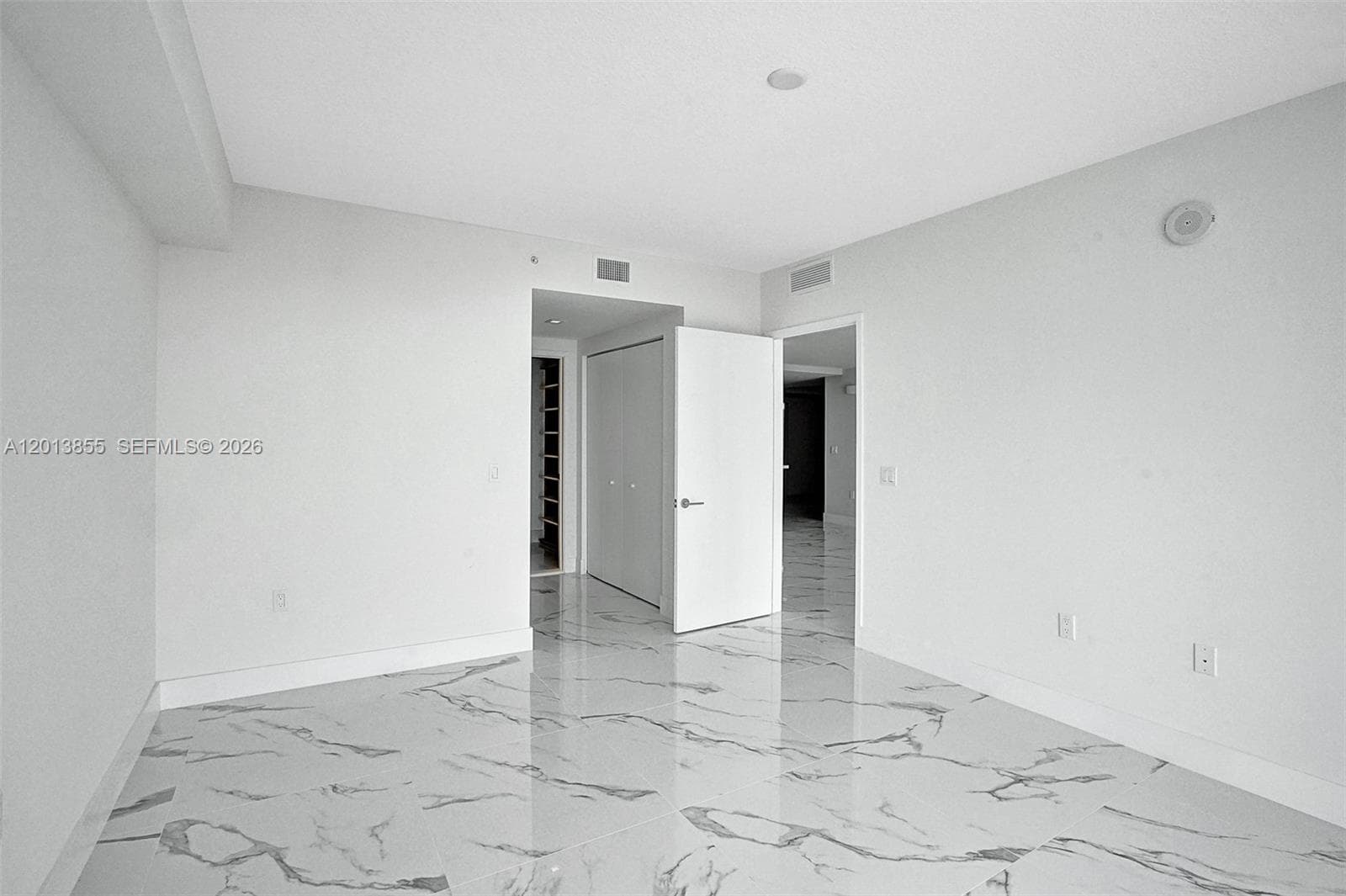 330 Sunny Isles Blvd # 2205, Sunny Isles Beach FL 33160 — 10