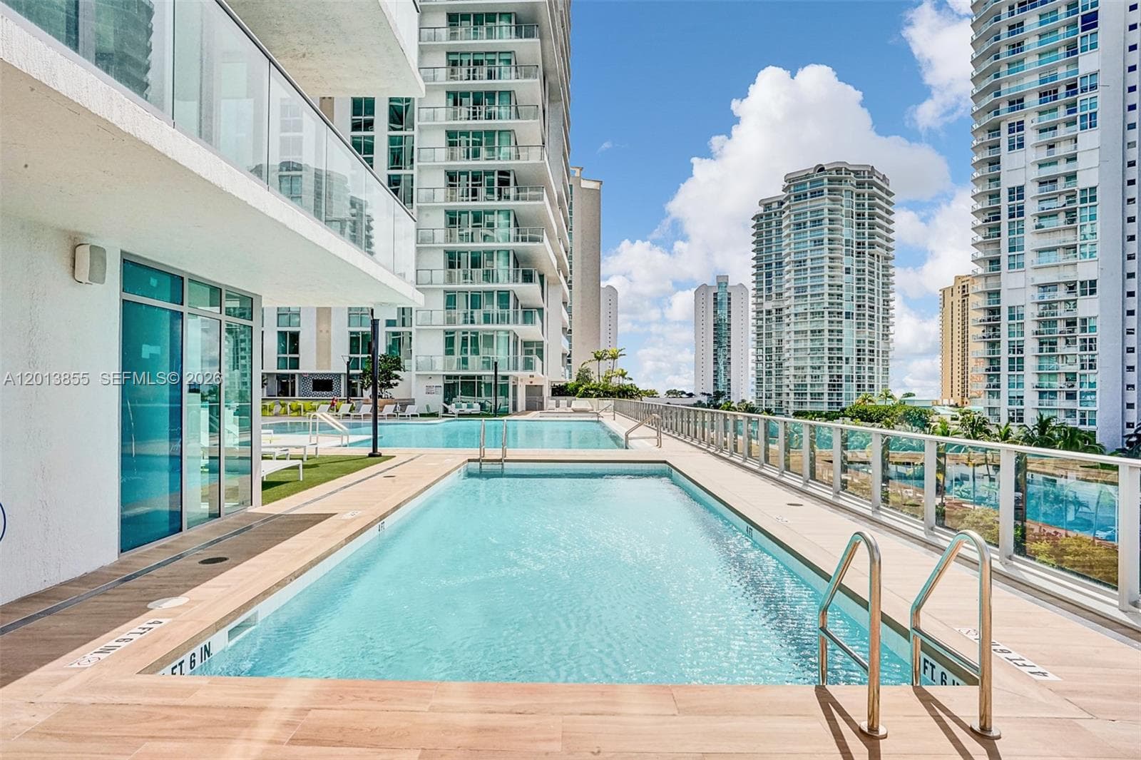 330 Sunny Isles Blvd # 2205, Sunny Isles Beach FL 33160 — 45