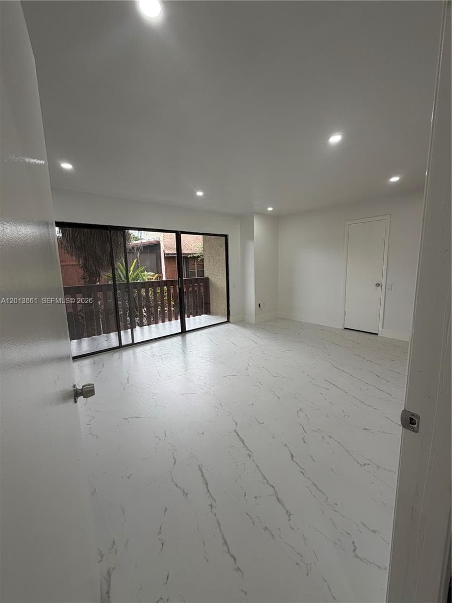 7024 SW 114th Pl # 52, Miami FL 33173 — 12