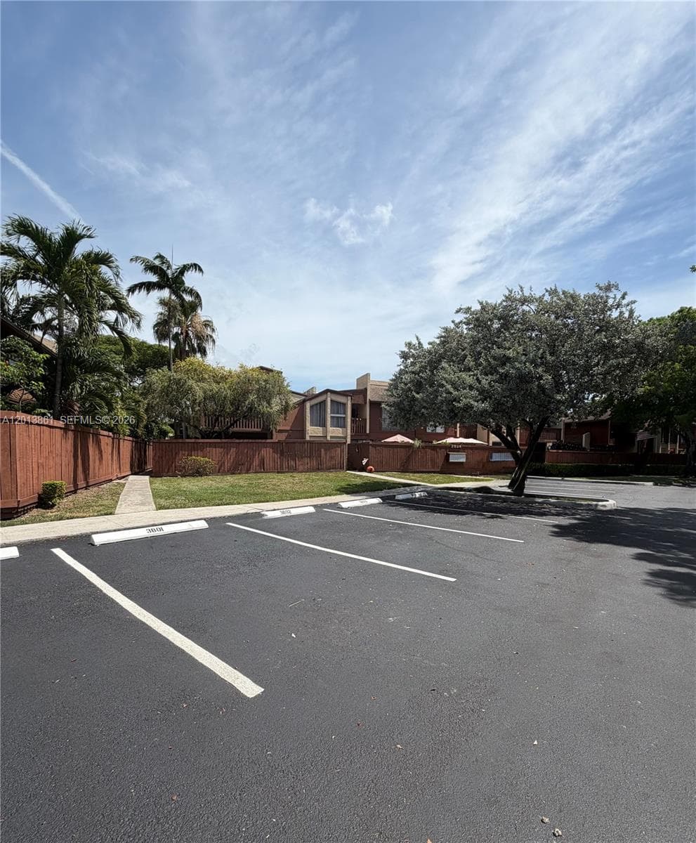 7024 SW 114th Pl # 52, Miami FL 33173 — 31